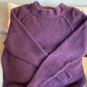 Free People sweater size small